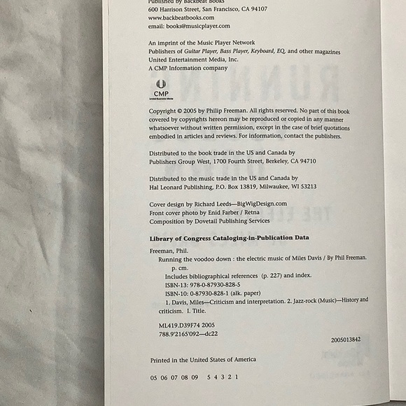 Running The Voodoo Down The Electric Music Of Miles Davis Book By Philip… - Picture 4 of 7